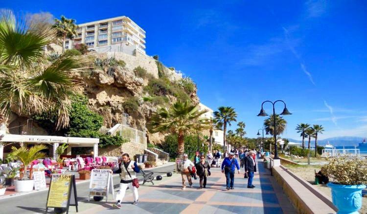 Torre De La Roca Industrial69 Apartment Torremolinos Ngoại thất bức ảnh